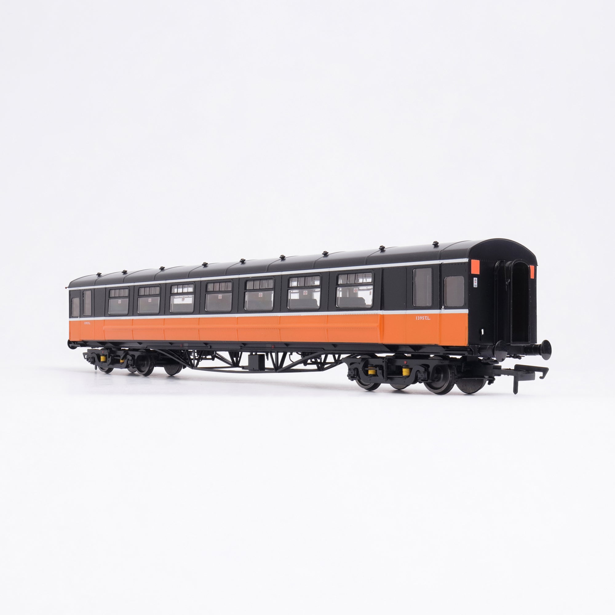 Park Royal D.176 Suburban No. 1395TL